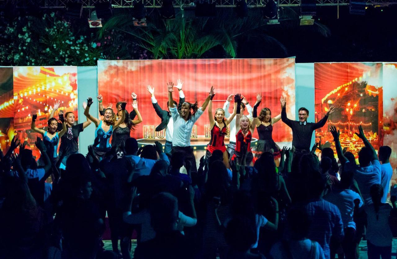 Club Residence La Castellana ベルヴェデーレ・マリッティモ エクステリア 写真